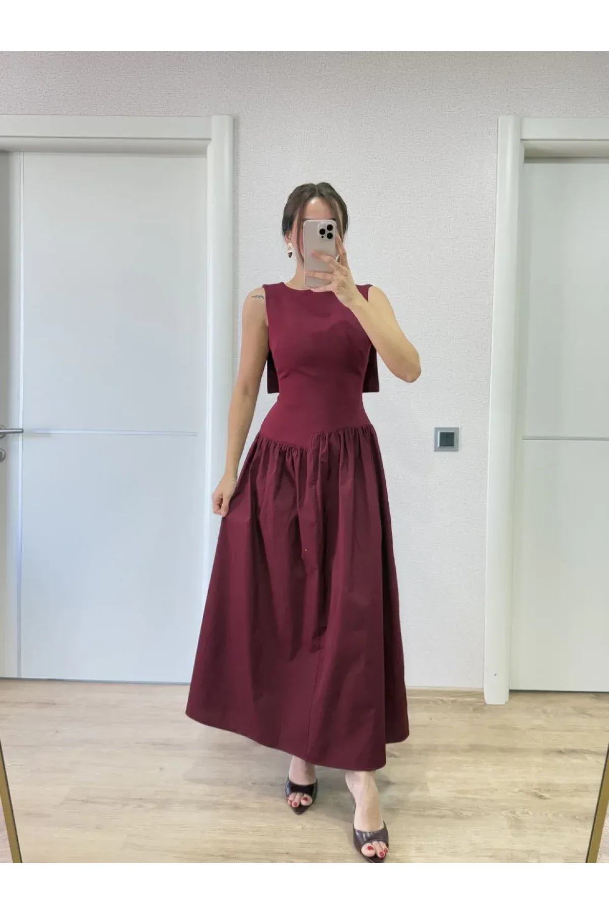 Aurelia Fiyonk Detaylı Maxi Elbise