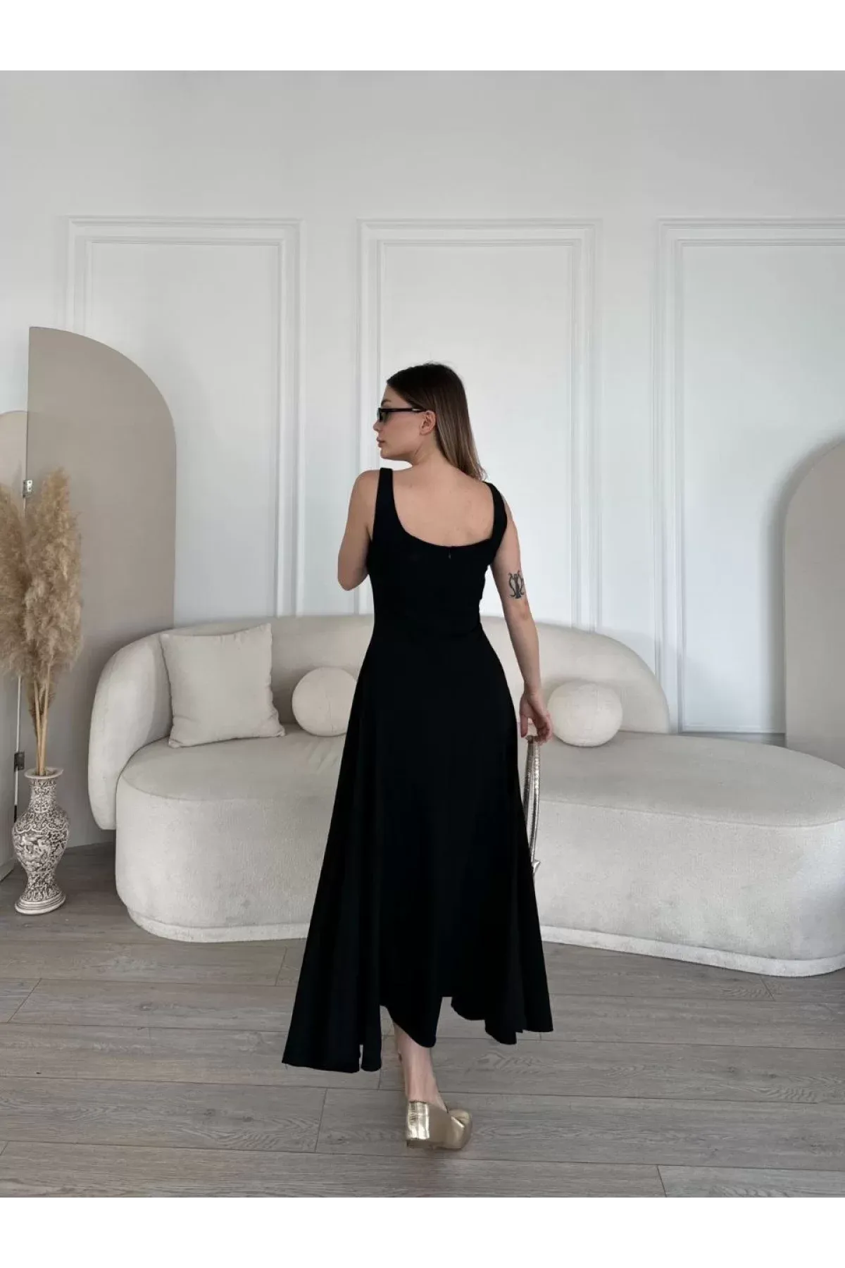 Cérianne Krep Kumaş Sırt Dekolteli Midi Elbise